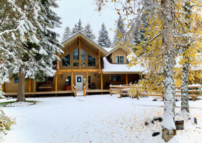image of samaa retreat center in the snow